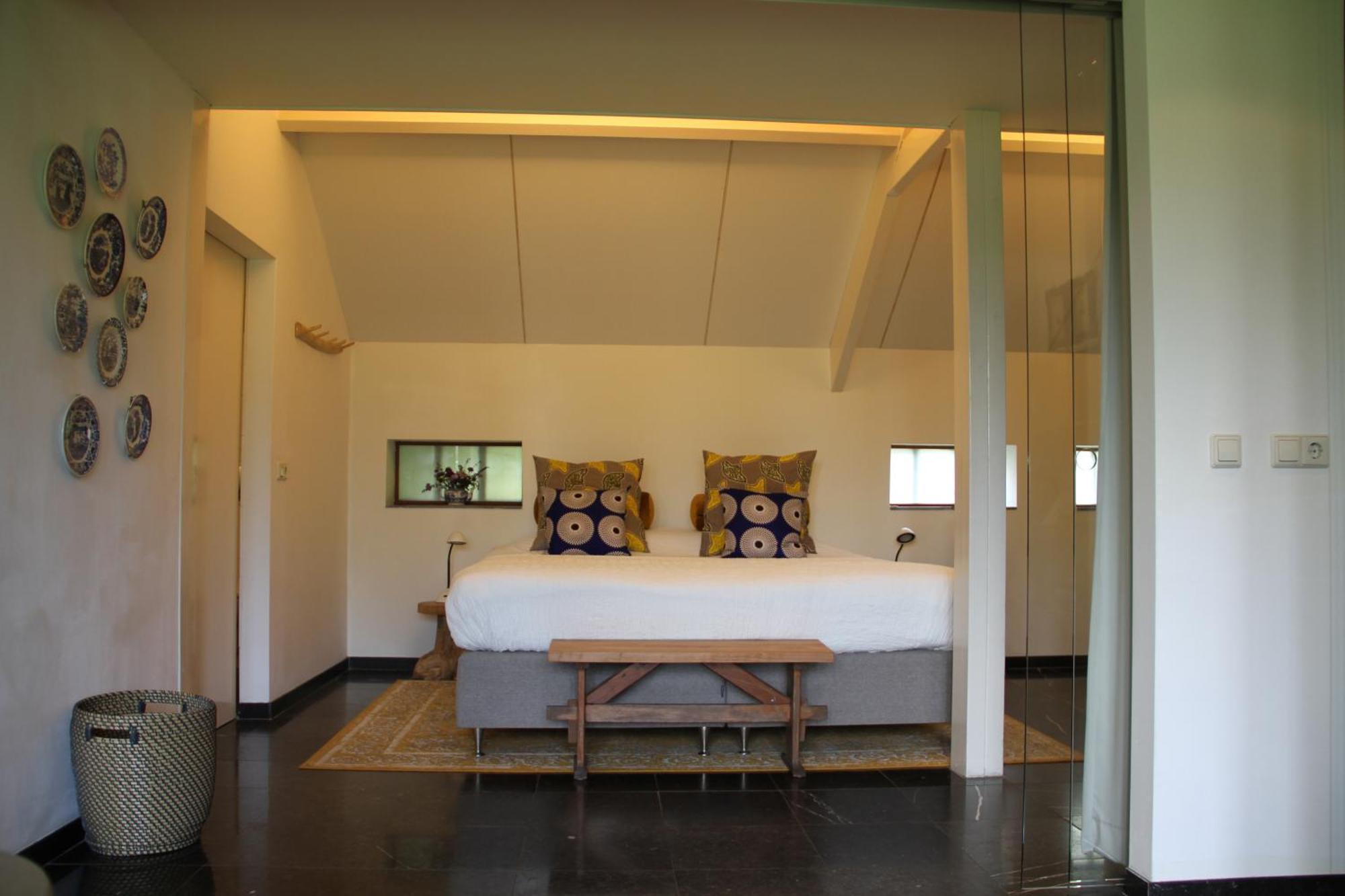 הוילה Erichem Familiehuis De Betuwe Met Prive Kunstgras Tennisbaan En Sauna מראה חיצוני תמונה