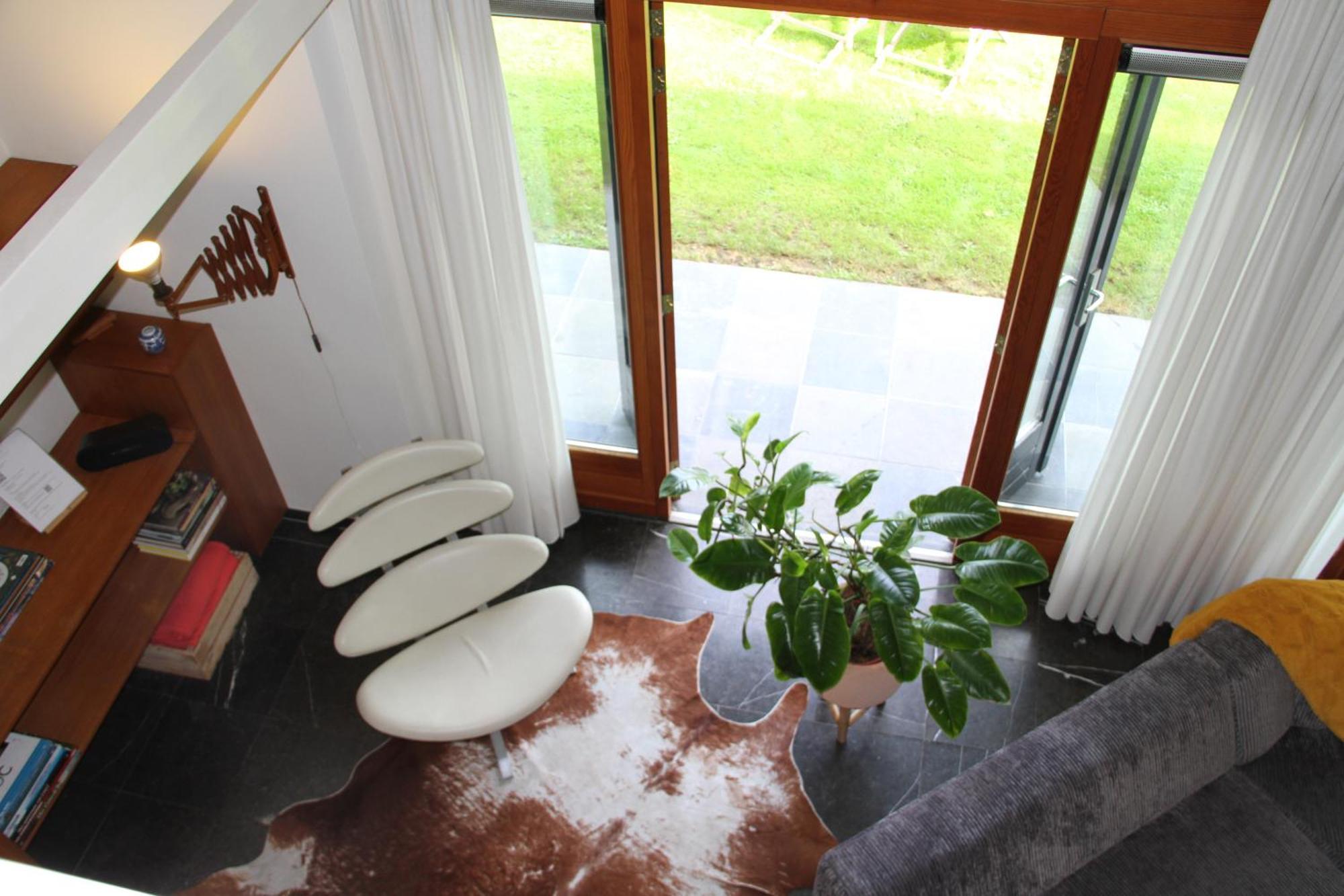 הוילה Erichem Familiehuis De Betuwe Met Prive Kunstgras Tennisbaan En Sauna מראה חיצוני תמונה